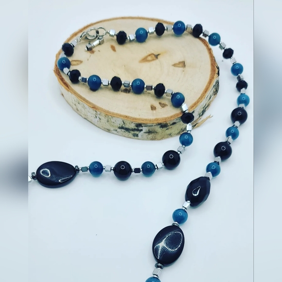 Black Agatw, Blue Cat Eye, Zirconia Moon 🌙 charm necklace - Picture 4 of 6